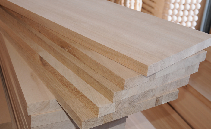ZAG-DREW Produkcja oraz sprzedaż stopni, schodów drewnianych