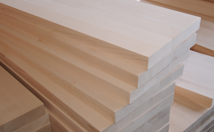ZAG-DREW Produkcja oraz sprzedaż stopni, schodów drewnianych